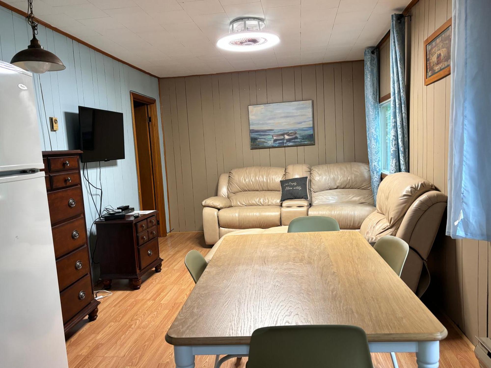 Lakefront Hideaway Resort Каварта-Лейкс Номер фото