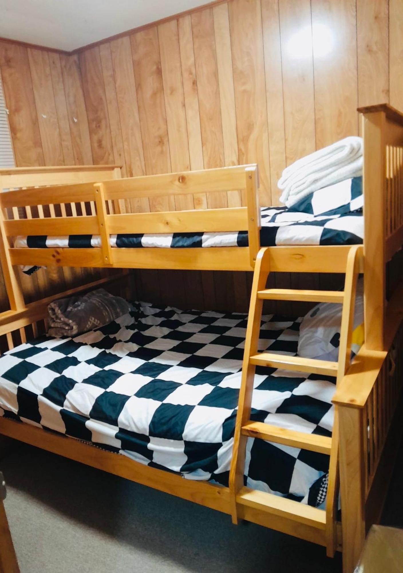 Lakefront Hideaway Resort Каварта-Лейкс Екстер'єр фото