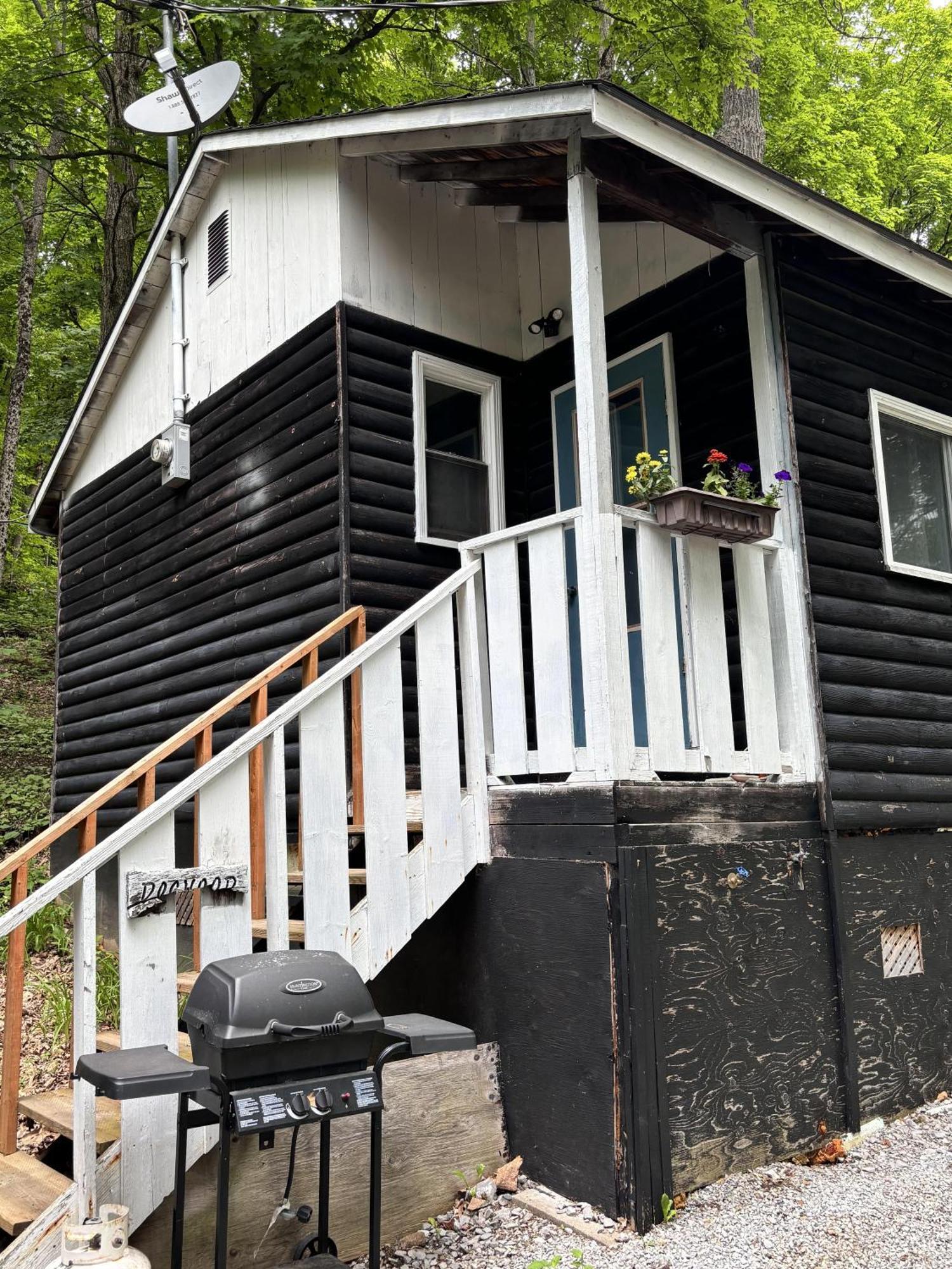 Lakefront Hideaway Resort Каварта-Лейкс Екстер'єр фото